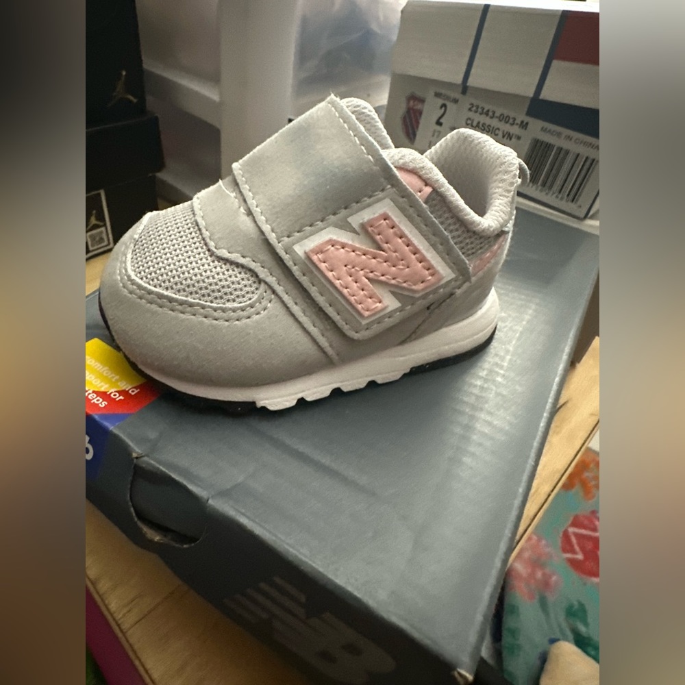 Pink & Gray New balances